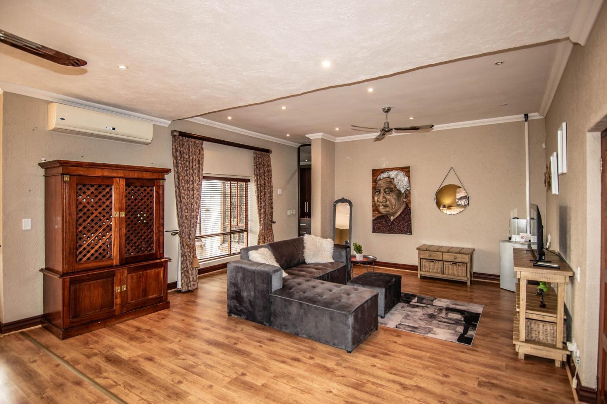 7 Saint Andrew Hotel White River Eksteriør billede
