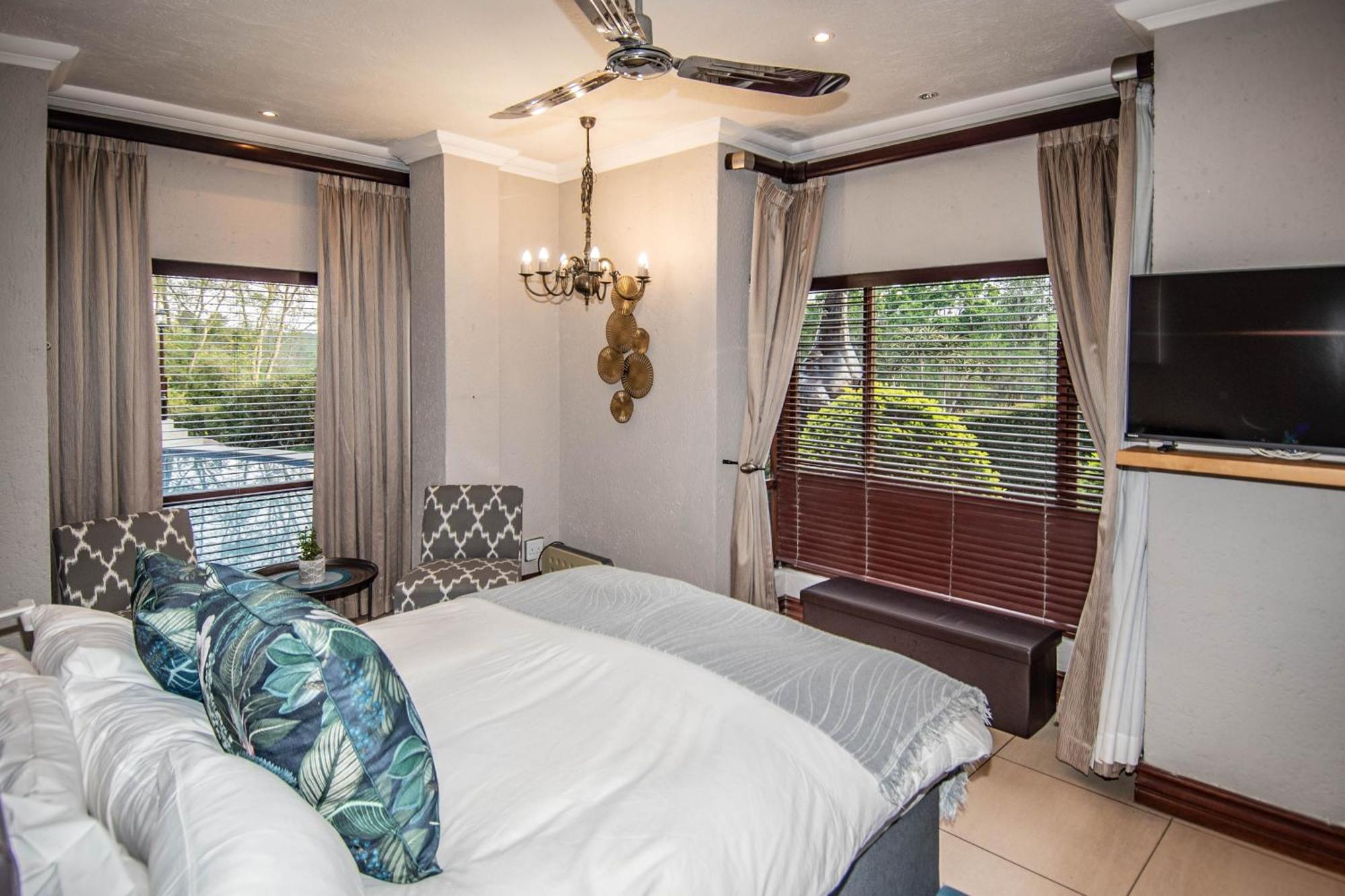 7 Saint Andrew Hotel White River Eksteriør billede